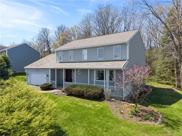 6103 Thunderhead Ln, Jamesville, NY 13078