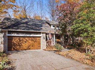 10946 Geist Woods South Dr, Indianapolis, IN 46256