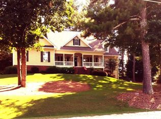2325 Sycamore Dr, Snellville, GA