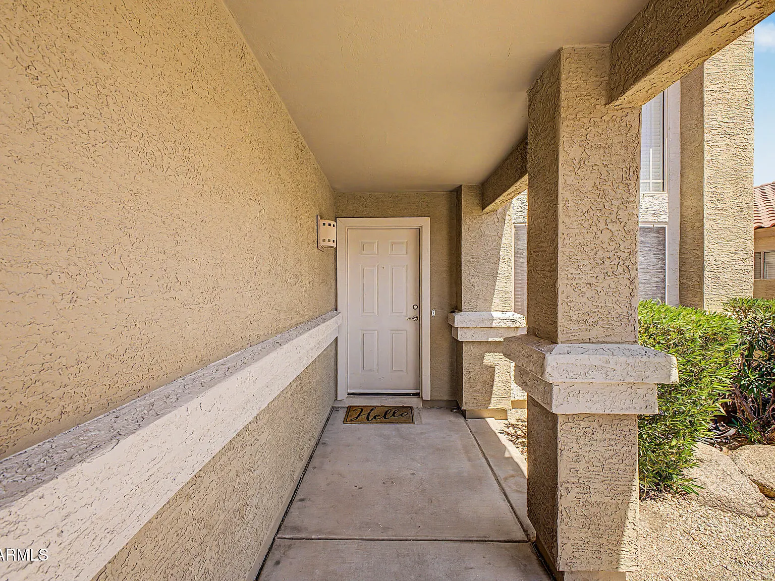 3 bed, 2.5 bath, 2094 sqft, $2,999 — Photo 4