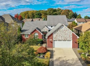 45563 Thorn Tree Ln, Macomb, MI 48044