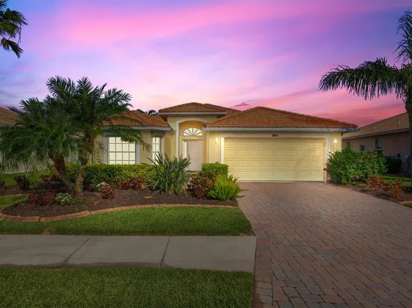 8804 Stone Harbour Loop, Bradenton, FL 34212
