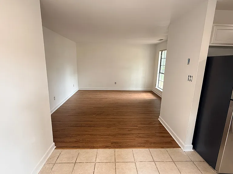 149 Angela Dr #A — Photo 2