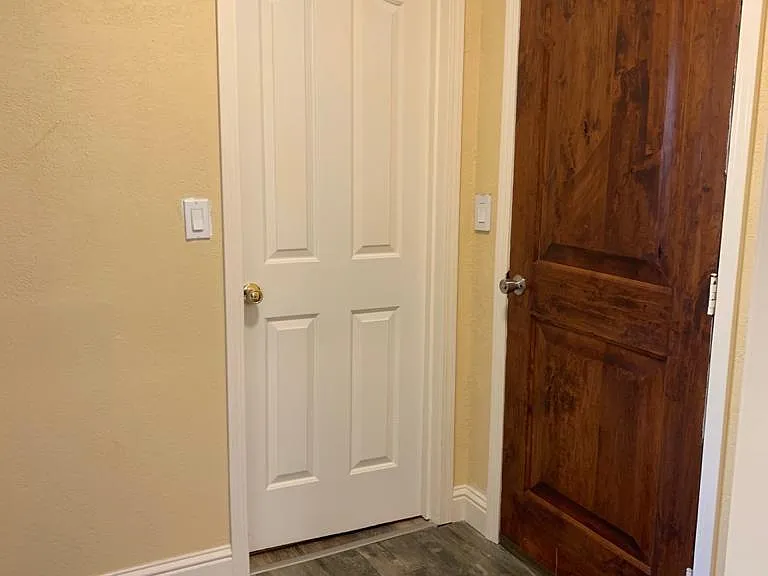 725 Lyndon St — Photo 28