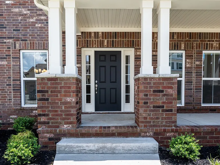 4018 Foxglove Farm Dr — Photo 3