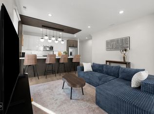 6152 S Champlain Ave #2, Chicago, IL 60637