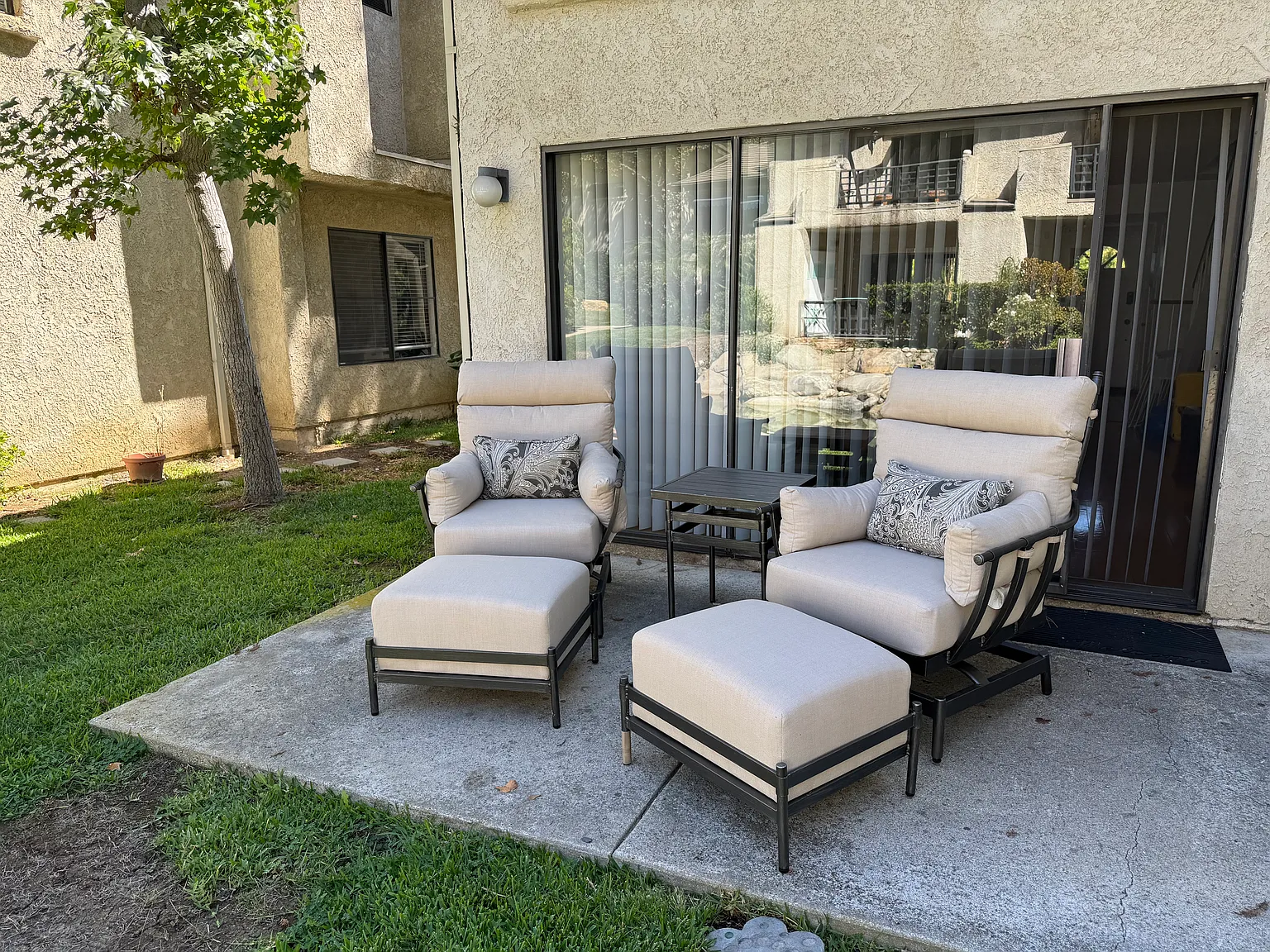 1 bed, 1.5 bath, 886 sqft, $3,450 — Photo 2
