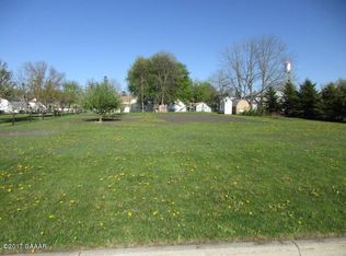 Xxxxx Poplar Ave, Lowry, MN 56349