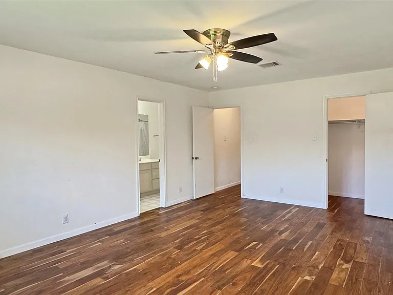 12810 Bartholdi St — Photo 21
