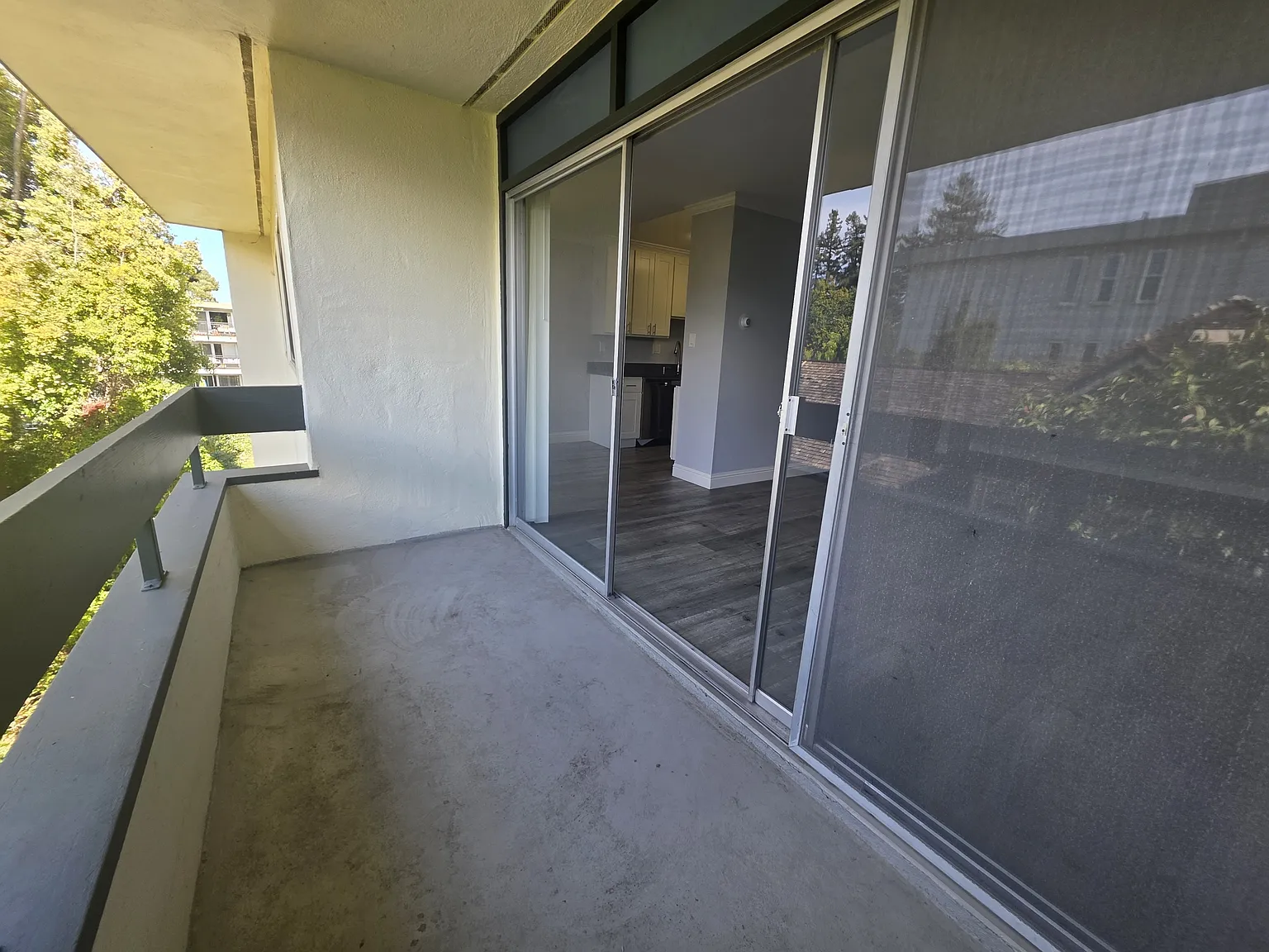 131 Elm St — Photo 4