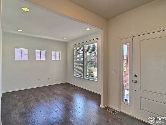 4th image of 438 Seahorse Dr
