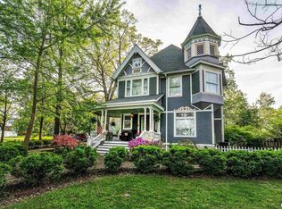 301 W High St, Anna, IL 62906