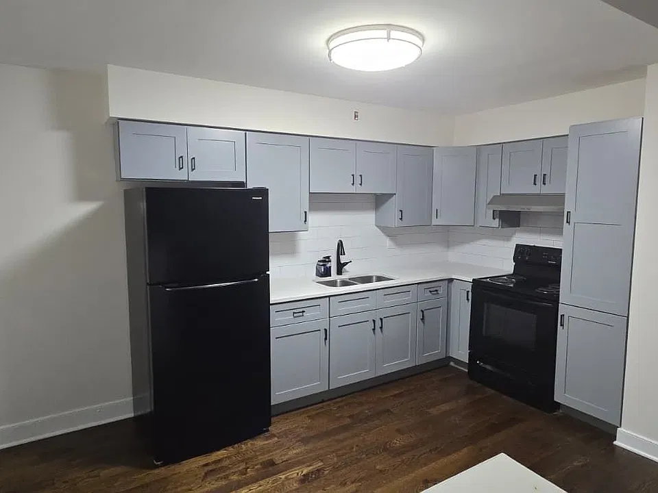 314 Beach Ave #1B