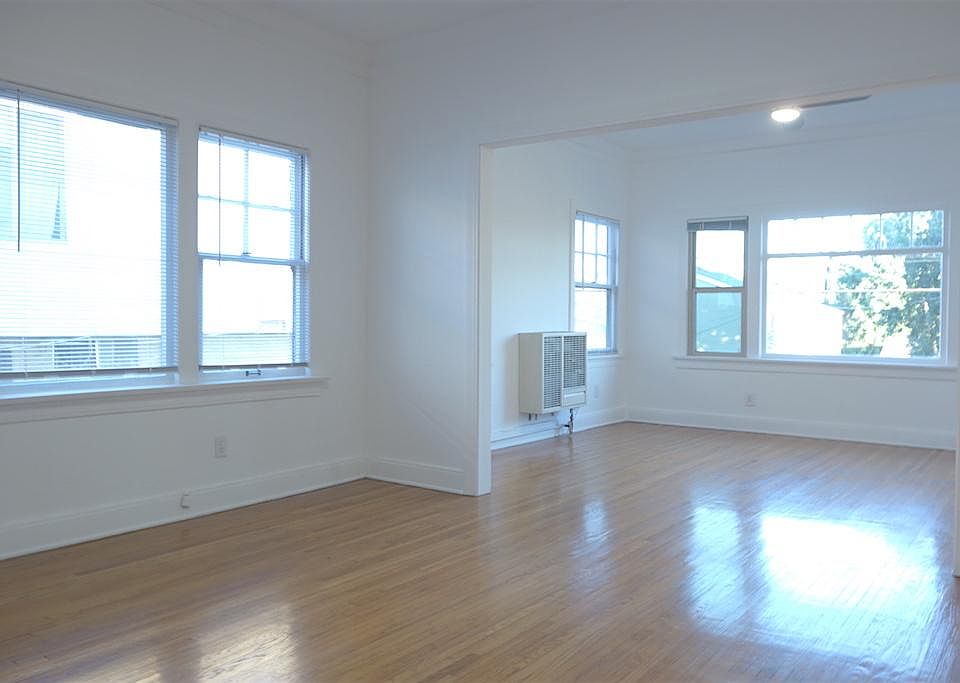 1st image of 733 1/2 N Dillon St