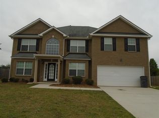 312 Othello Dr, Hampton, GA 30228