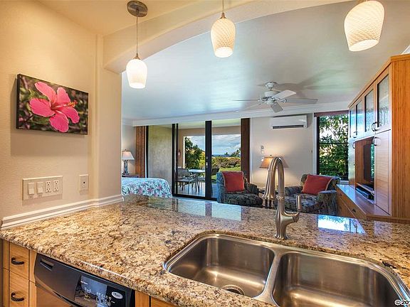 3rd image of 3300 Wailea Alanui Dr APT 16B