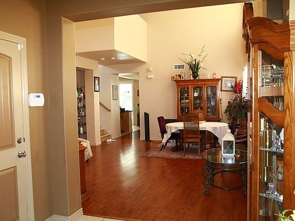 3rd image of 15072 Bluffside Ln