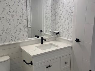 75 Gorge Rd W #306, Saanich, BC V9A7A9