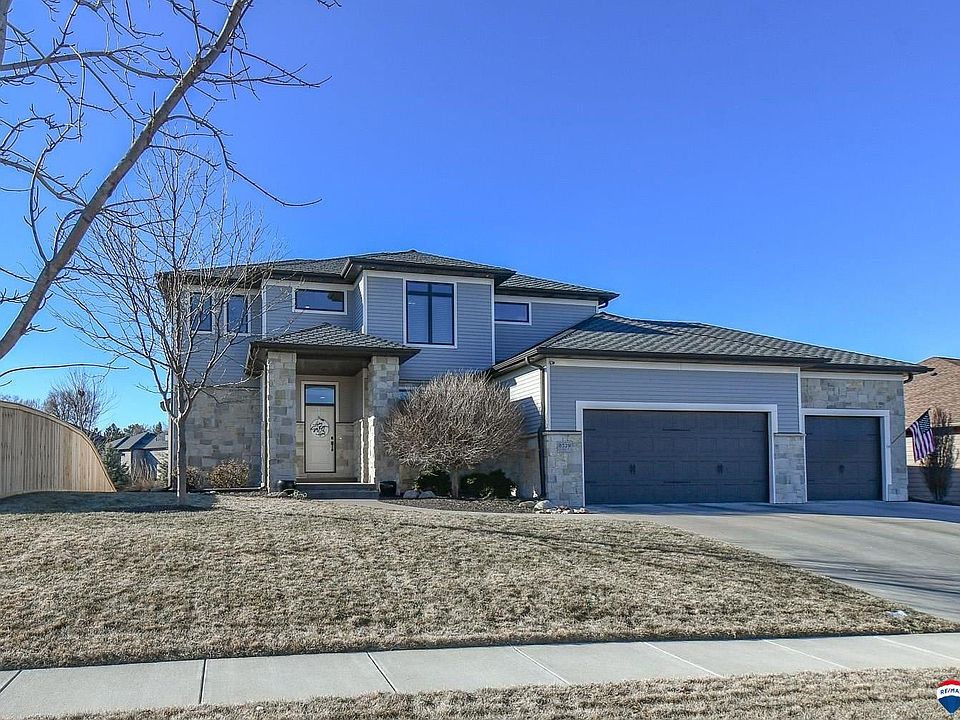 1st image of 8529 Barkley Dr