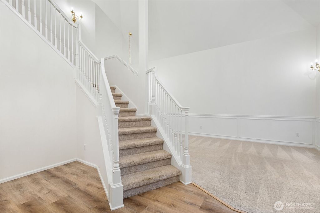 15733 NE 165th St, Woodinville, WA - View 6