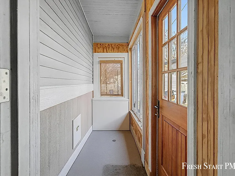 1113 Alpine Ave NW — Photo 23