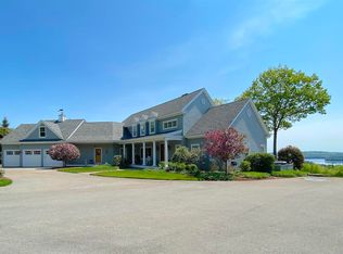 118 Square Hl, Wolfeboro, NH 03894