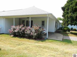 5934 Harris Rd, Paducah, KY 42001