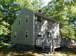 325 Royalston Rd, Phillipston, MA 01331