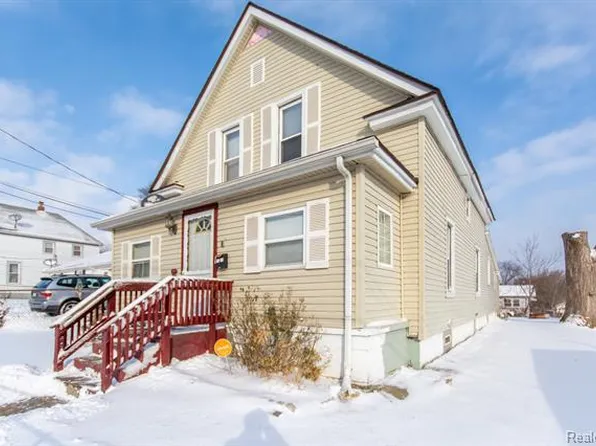 51 Oriley St, Pontiac, MI 48342