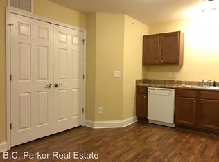 161 Salvet St APT 106, Burlington, NC 27215
