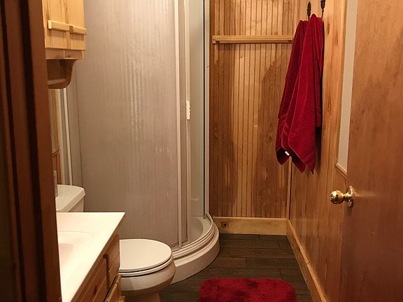 1 bathroom