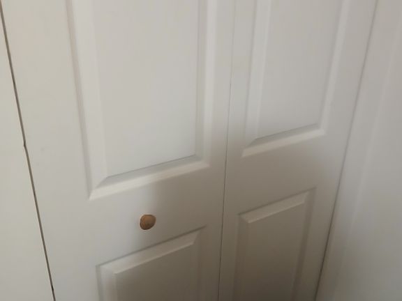 3rd image of 807 S Riverside Dr #807