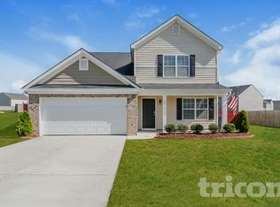 42 Folkstone Ct, Bunnlevel, NC 28323