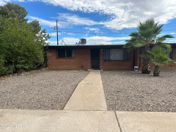 1843 W Caravelle Rd, Tucson, AZ 85713