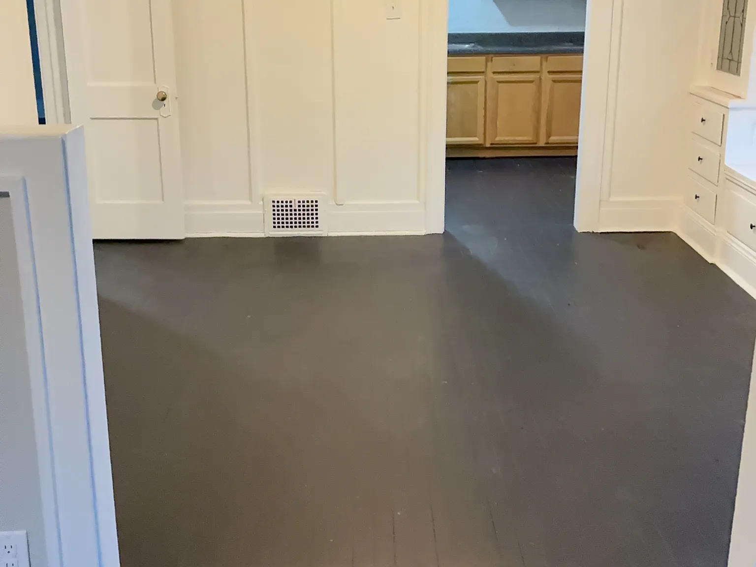 2 bed, 900 sqft, $1,150 — Photo 4