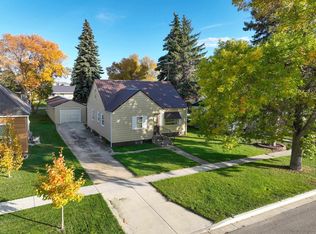 9 N Torning St, Tioga, ND 58852