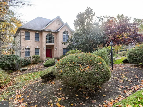 656 Hunters Ln, Lewisberry, PA 17339