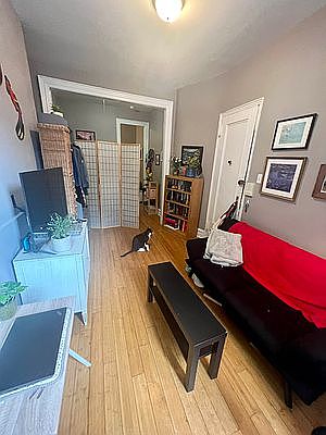 2nd image of 865 Saint Johns Pl APT 1A
