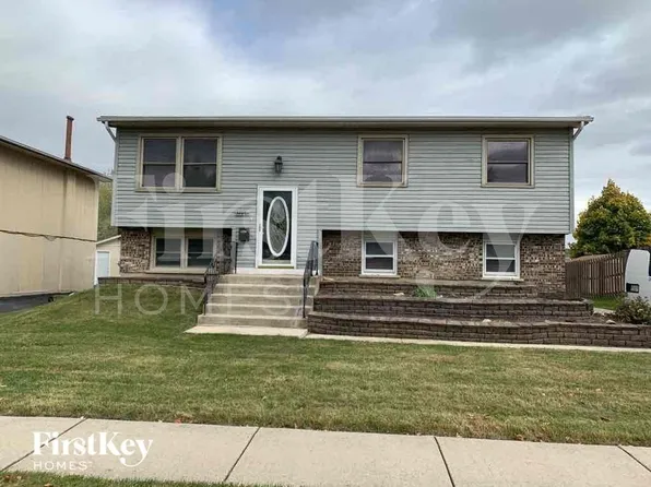 20037 Orchard Ave, Lynwood, IL 60411