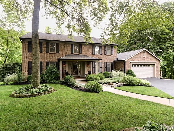2nd image of 10920 Yorkway Ln