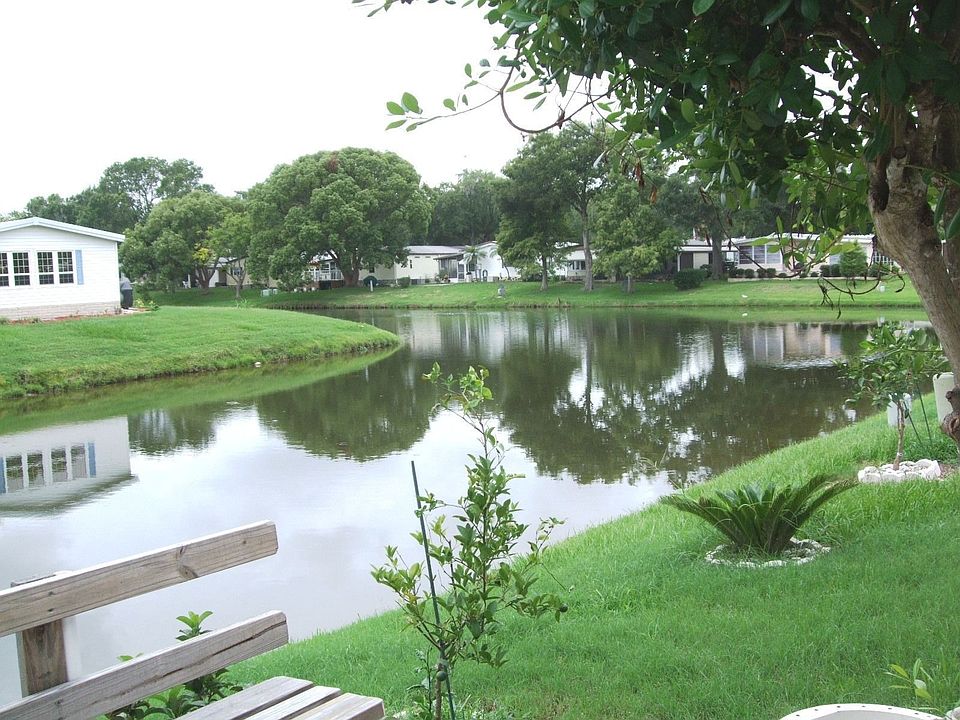 1st image of 176 Clubview Dr #3