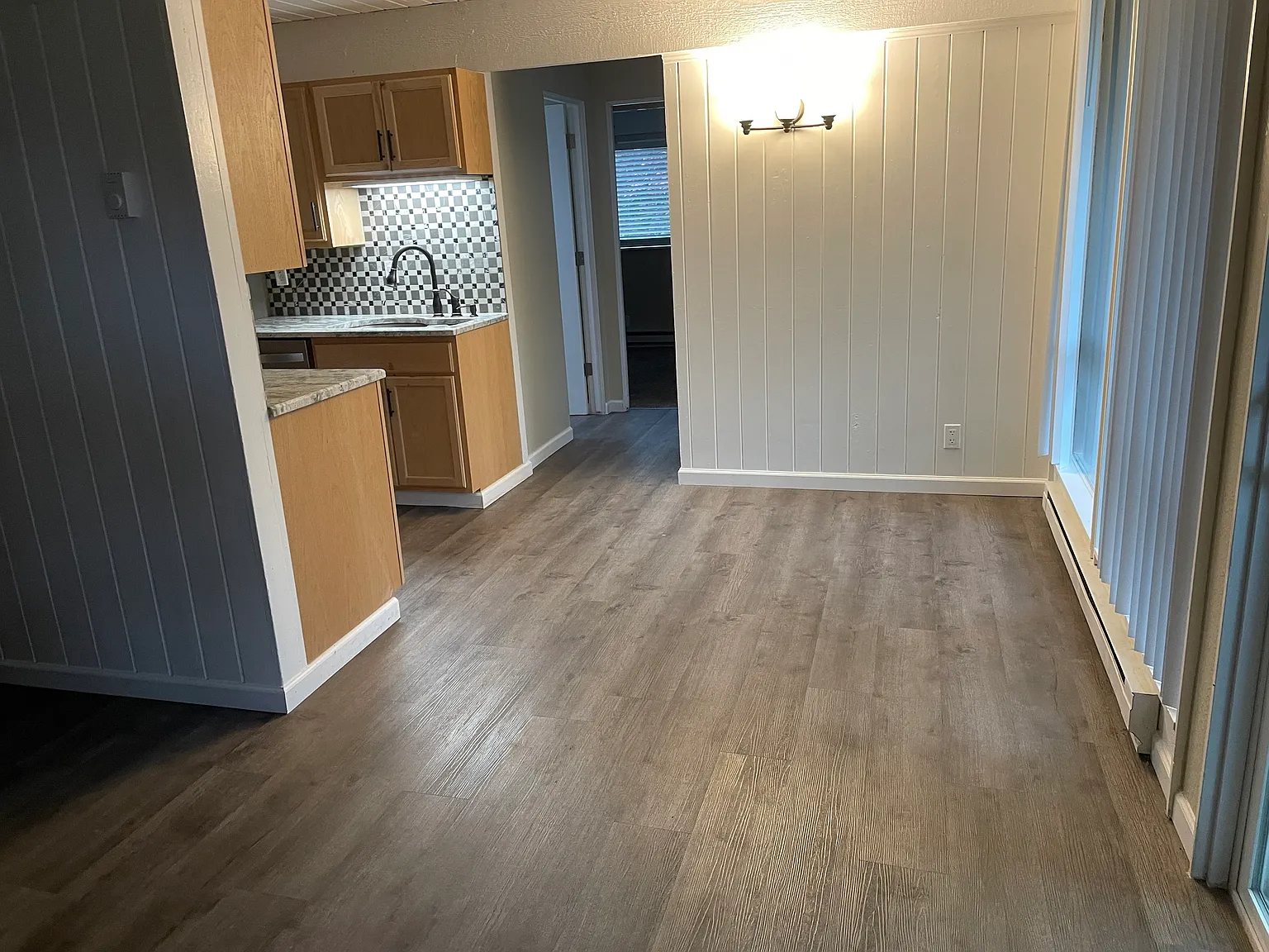 2 bed, 800 sqft, $1,740 — Photo 3