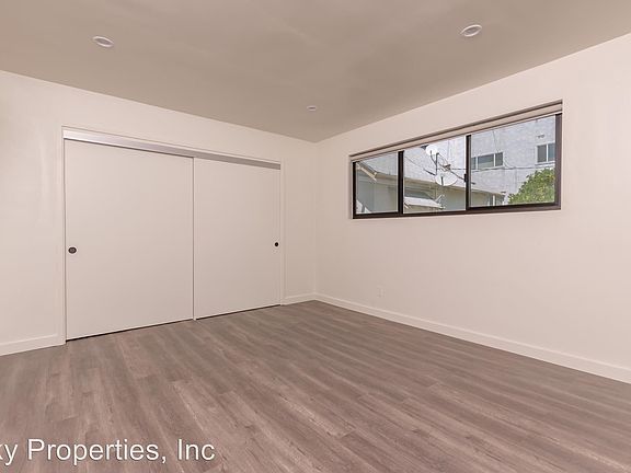 5th image of 1330 N Martel Ave APT 03