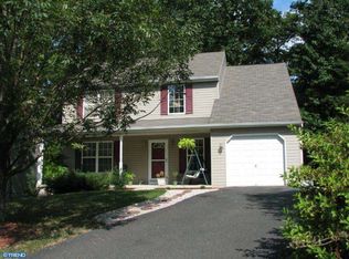 168 Ivy Ln, Zieglersville, PA 19492