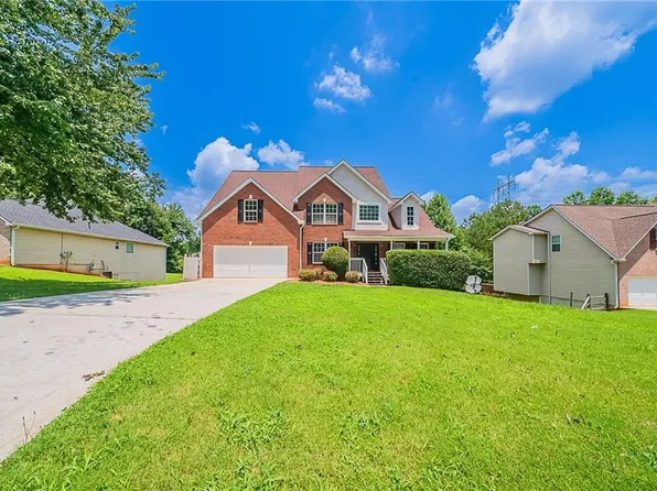 3961 S River Ln, Ellenwood, GA 30294