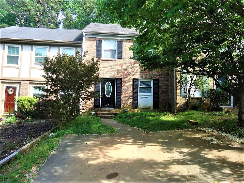 1st image of 1706 Twin Brooks Dr SE