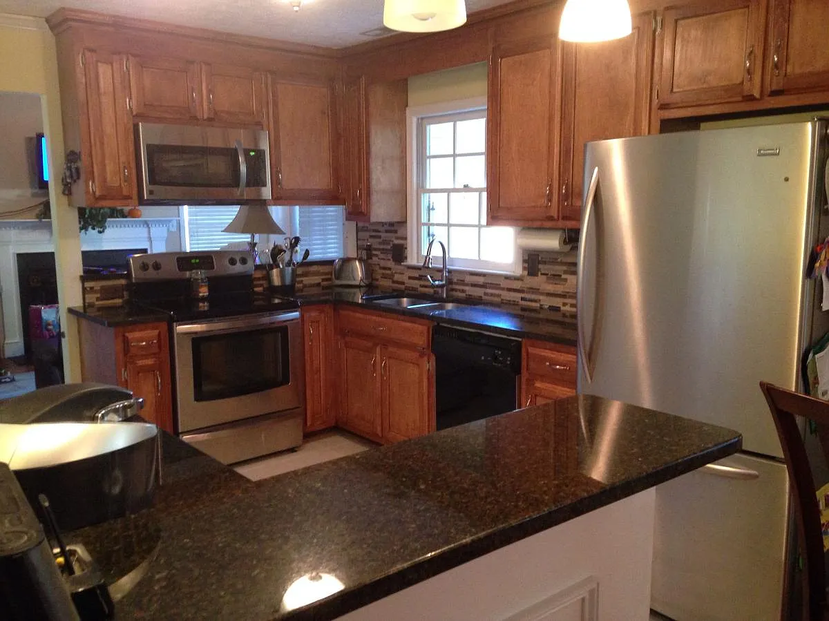 115 Saddle Drive — Photo 3