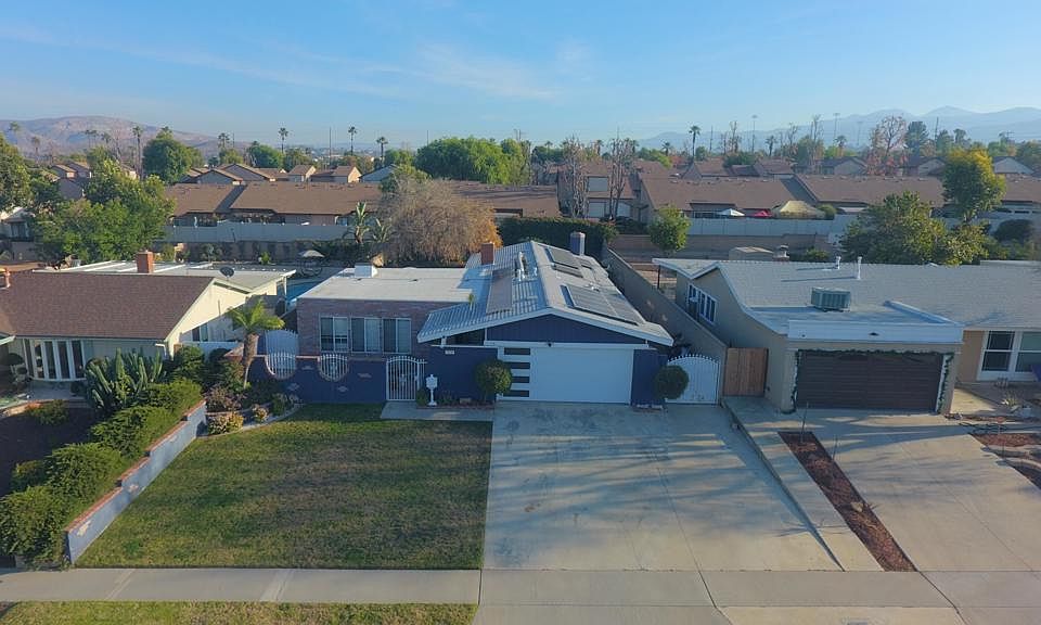 1st image of 978 Cottonwood Ct