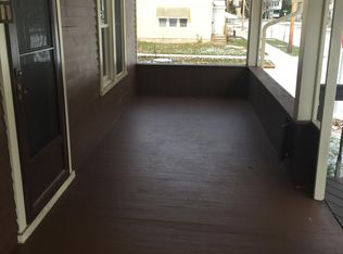 323 Bay St, Oshkosh, WI 54901