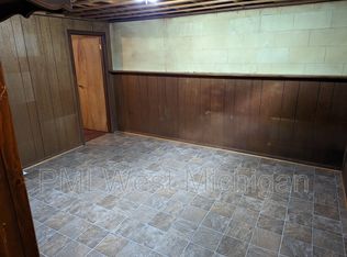 1040 Hazen St SE, Grand Rapids, MI 49507